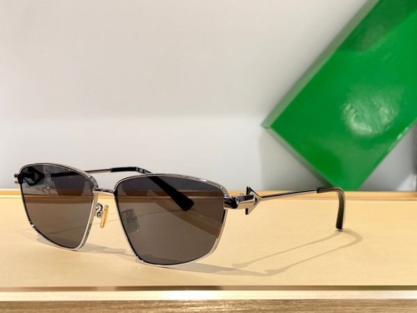 sunglasses for men women summer 1185 style anti-ultraviolet retro plate full frame eyeglasses random box, White;black
sunglasses for men women summer 1185 style anti-ultraviolet retro plate full frame eyeglasses random box, White;black