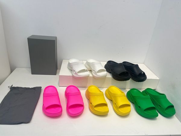 senior sense slippers thick soled slippers women's 23 summer new products flip-flop height increase non-slip outside wear fashion, Black
senior sense slippers thick soled slippers women's 23 summer new products flip-flop height increase non-slip outside wear fashion, Black