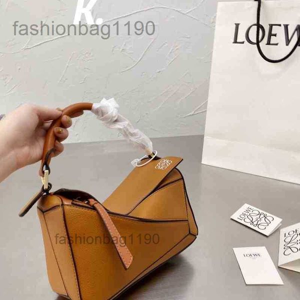 bags loewss 2023 shoulder women handbag bag designer puzzless cowhide leather color geometric puzzles portable messenger one capacity 5lo3
bags loewss 2023 shoulder women handbag bag designer puzzless cowhide leather color geometric puzzles portable messenger one capacity 5lo3