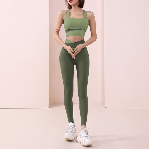 women's tracksuits 2023 women sportswear suit bandage patchwork sports bra 2 pieces gym push up clothes workout sport set high waist le, Gray
women's tracksuits 2023 women sportswear suit bandage patchwork sports bra 2 pieces gym push up clothes workout sport set high waist le, Gray