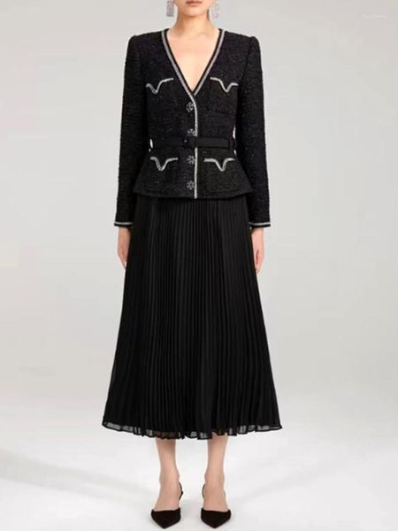 casual dresses women tweed fake two pieces dress diamond embellishment long sleeve lady elegant stitching pleated midi robe, Black;gray
casual dresses women tweed fake two pieces dress diamond embellishment long sleeve lady elegant stitching pleated midi robe, Black;gray