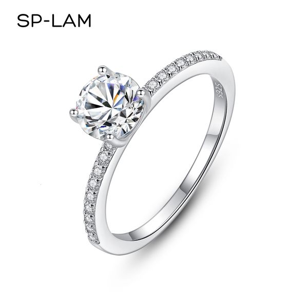 with side stones s925 wedding engagement ring luxury 1 925 sterling silver rings for women with gra certificate fine jewelry 230214
with side stones s925 wedding engagement ring luxury 1 925 sterling silver rings for women with gra certificate fine jewelry 230214