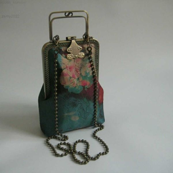pure handmade vintage print flowers bags hand lock shell phone bag women's handbags purses chain women shoulder crossbody bags
pure handmade vintage print flowers bags hand lock shell phone bag women's handbags purses chain women shoulder crossbody bags