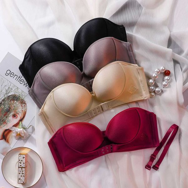 bra set lingerie dress qq sugar strapless anti-skid adjustable gathering vent abcd cup women, Red;black
bra set lingerie dress qq sugar strapless anti-skid adjustable gathering vent abcd cup women, Red;black
