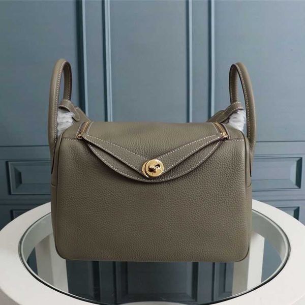 designer lindi new pillow bag fashion one-shoulder diagonal portable doctor 2023 autumn and winter new mini single shou
designer lindi new pillow bag fashion one-shoulder diagonal portable doctor 2023 autumn and winter new mini single shou