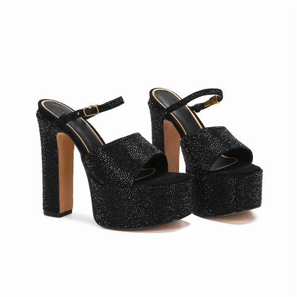 and comfortable valentinolies flat summer fashion soft men sandals women the bottom letter latest casual style slippers 05-07, Black
and comfortable valentinolies flat summer fashion soft men sandals women the bottom letter latest casual style slippers 05-07, Black