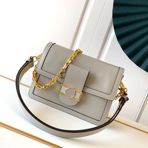 10a counter quality designer shoulder bags genuine leather flap bags 24cm high imitation crossbody bag with box zl033
10a counter quality designer shoulder bags genuine leather flap bags 24cm high imitation crossbody bag with box zl033