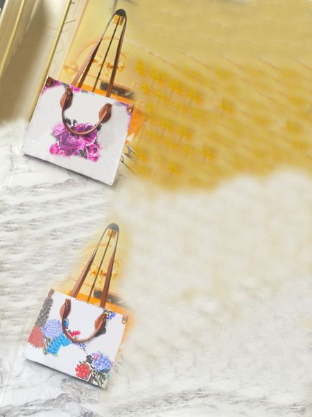 classic designer women's handbag brand luxury shoulder bag multicolor fashion flower picking portable shoulder aaaaa hh21234
classic designer women's handbag brand luxury shoulder bag multicolor fashion flower picking portable shoulder aaaaa hh21234