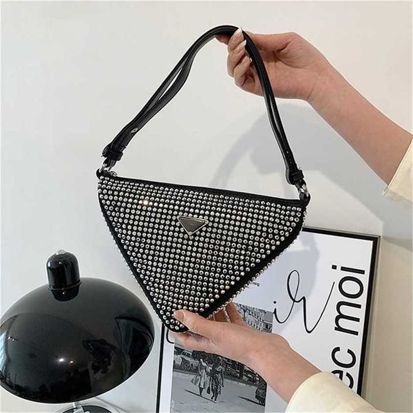 80% off handbags online usa handbag trendy triangle rhinestone cross women's summer glittering red sales
80% off handbags online usa handbag trendy triangle rhinestone cross women's summer glittering red sales