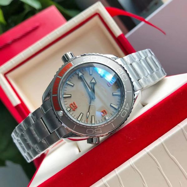 3a sapphire watch steel bracelet waterproof miyota 8215 automatic mechanical sports sports clock stylish, Slivery;golden
3a sapphire watch steel bracelet waterproof miyota 8215 automatic mechanical sports sports clock stylish, Slivery;golden