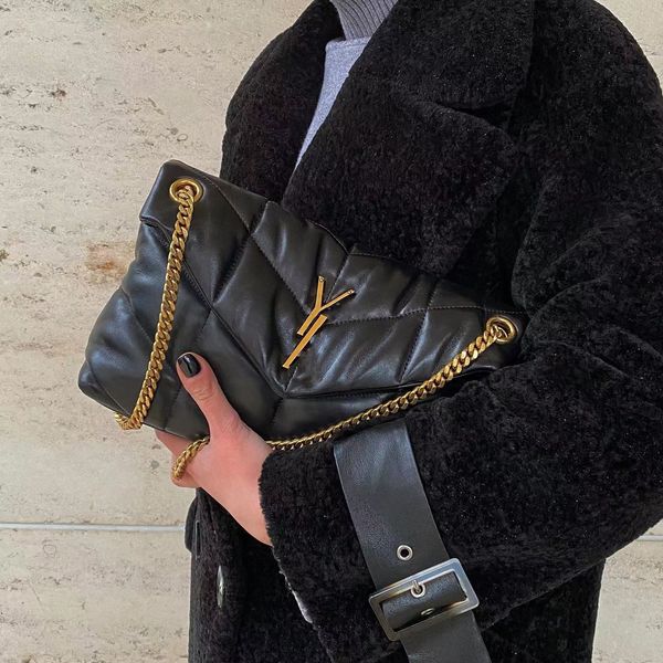 Designer bag LouLou handbag shoulder brand YI seam luxury leather women's metal chain large capacity multipurpose black handbag, #6
Designer bag LouLou handbag shoulder brand YI seam luxury leather women's metal chain large capacity multipurpose black handbag, #6