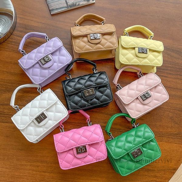 fashion children diamond lattice quilted handbags lady style kids metals chain messenger square bags 2023 girls single shoulder mini bags z0, Black
fashion children diamond lattice quilted handbags lady style kids metals chain messenger square bags 2023 girls single shoulder mini bags z0, Black