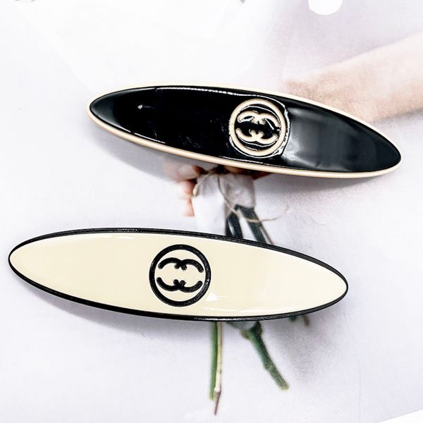 barrettes designer women korean acrylic french celebrities hairpin brand simple design black white headband leisure hairclips fashion
barrettes designer women korean acrylic french celebrities hairpin brand simple design black white headband leisure hairclips fashion