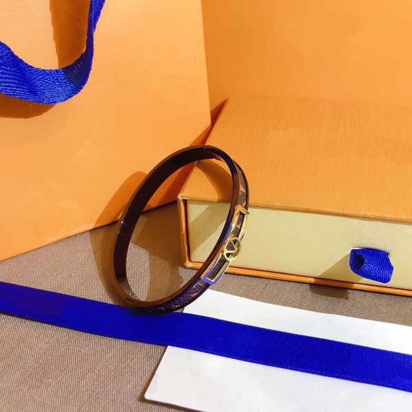 new style bracelets women gold bangle designer letter jewelry faux leather 18k gold plated stainless steel womens wristband wedding gifts ac, Black
new style bracelets women gold bangle designer letter jewelry faux leather 18k gold plated stainless steel womens wristband wedding gifts ac, Black
