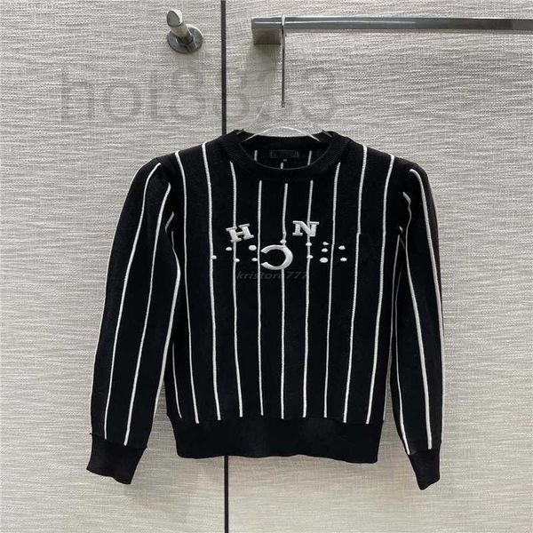 women's sweaters designer wool crew neck knits sweater with letters embroidery milan runway striped crop shirt high end 06js, White;black
women's sweaters designer wool crew neck knits sweater with letters embroidery milan runway striped crop shirt high end 06js, White;black