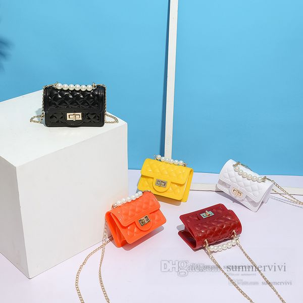 2023 girls pearls chain handbags kids diamond lattice one shoulder bag lady style children messenger jelly square bags z0246, Black
2023 girls pearls chain handbags kids diamond lattice one shoulder bag lady style children messenger jelly square bags z0246, Black