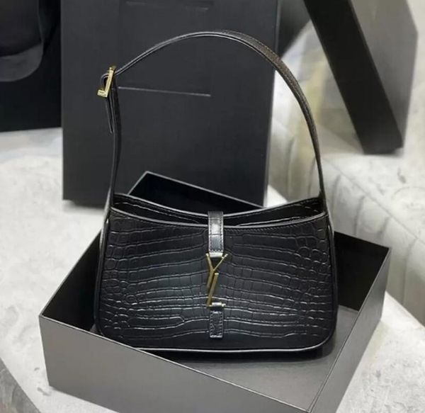 evening bags quality armpit bags classic leather designer handbags cross body bag for ladies shoulder bags baguette multi-color fashion bags
evening bags quality armpit bags classic leather designer handbags cross body bag for ladies shoulder bags baguette multi-color fashion bags