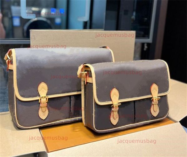 men messenger bags vintage designer l shoulder crossbody bag mens handbags briefcase satchels backpack wallet women monograms business presb
men messenger bags vintage designer l shoulder crossbody bag mens handbags briefcase satchels backpack wallet women monograms business presb