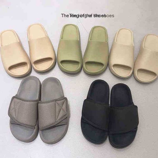 kanyy quality slippers coconut slippers for men and womenfoam, Black 
kanyy quality slippers coconut slippers for men and womenfoam, Black