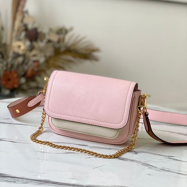 shoulder bags delicate knockoff designer chain bag lockme tender 19cm fashion crossbody bag m58554 with box yl047
shoulder bags delicate knockoff designer chain bag lockme tender 19cm fashion crossbody bag m58554 with box yl047