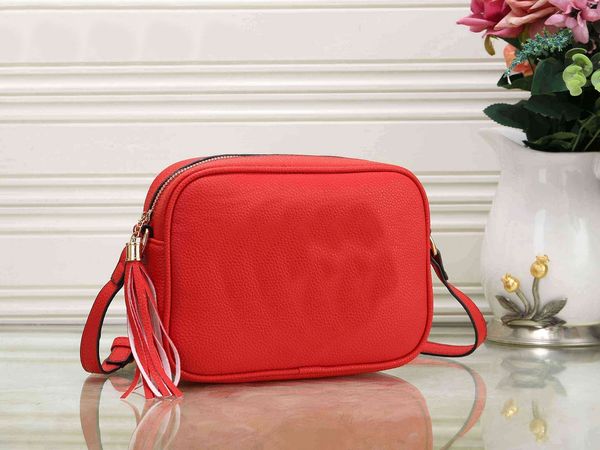 7a luxurys designers quality shoulder bag handbag wallet handbag women handbags bags crossbody soho disco fringed classic brand messenger pu
7a luxurys designers quality shoulder bag handbag wallet handbag women handbags bags crossbody soho disco fringed classic brand messenger pu