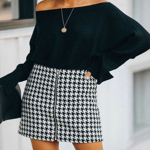 women plaid skirt autumn new style commuting houndstooth skirt a-line length lady short good fashion clothes, Black
women plaid skirt autumn new style commuting houndstooth skirt a-line length lady short good fashion clothes, Black