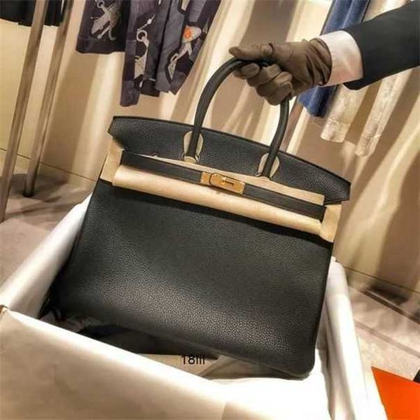 designer birkin herme handbags new fashion large 35cm leather lychee pattern womens hand single shoulder crossbody
designer birkin herme handbags new fashion large 35cm leather lychee pattern womens hand single shoulder crossbody
