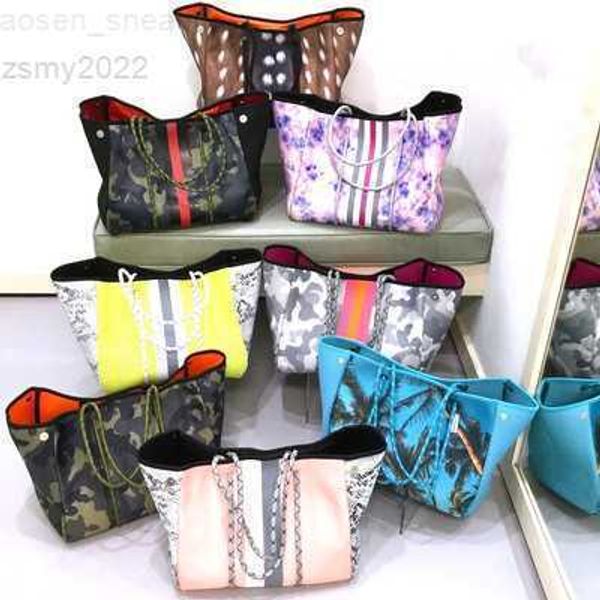 luxury women shoulder bag large beach neoprene light handbags bolsas female travel vacation composite beach holiday handbags
luxury women shoulder bag large beach neoprene light handbags bolsas female travel vacation composite beach holiday handbags