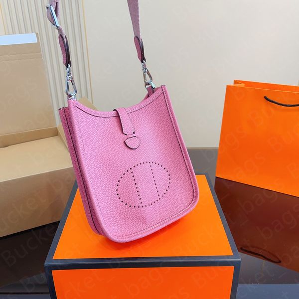 totes evelyne tote bag genuine leather handbags nylon strap shoulder bag with original box silk scarf charm women's men crossbody bags
totes evelyne tote bag genuine leather handbags nylon strap shoulder bag with original box silk scarf charm women's men crossbody bags