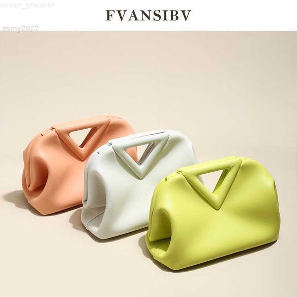 2021 new luxury brand calfskin soft leather candy color cloud inverted triangle bag fashion shoulder women's crossbody handbag
2021 new luxury brand calfskin soft leather candy color cloud inverted triangle bag fashion shoulder women's crossbody handbag