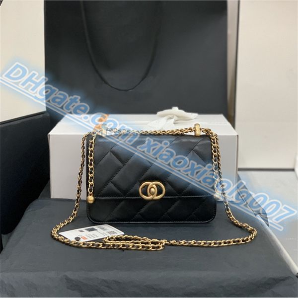 original high-quality designer bag sheepskin shoulder bags flap fashion handbag handbags messenger bag women's classic style leather
original high-quality designer bag sheepskin shoulder bags flap fashion handbag handbags messenger bag women's classic style leather