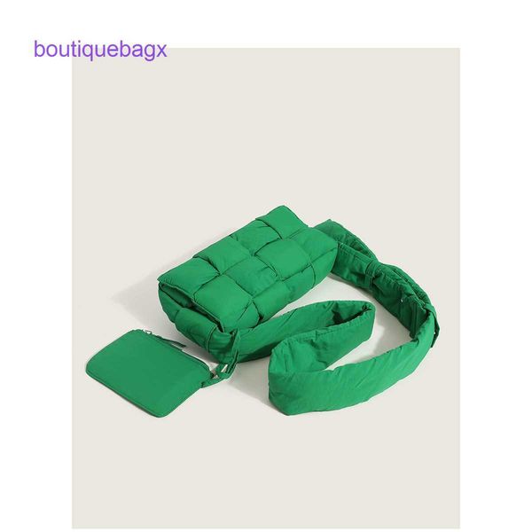 designer cassette bottegs venets bags for women online store autumn and winter bag female 2023 new fashion down woven single shoul
designer cassette bottegs venets bags for women online store autumn and winter bag female 2023 new fashion down woven single shoul
