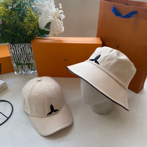 luxurys designer bucket hats fashion bucket hat summer beach designers hats men and women couple hat letter print casual trend outdoor nice, Blue;gray
luxurys designer bucket hats fashion bucket hat summer beach designers hats men and women couple hat letter print casual trend outdoor nice, Blue;gray