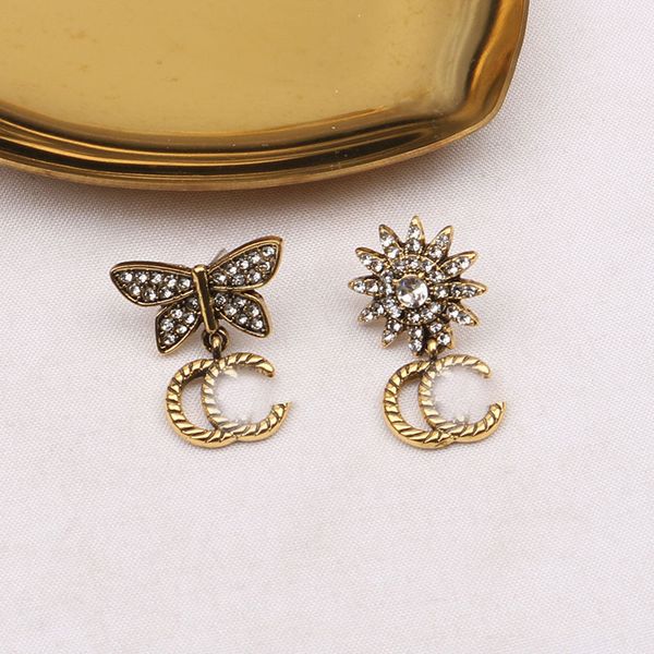 simple 18k gold plated 925 silver luxury brand designers mini double letters stud geometric famous women flower crystal rhinestone earring w, Golden;silver
simple 18k gold plated 925 silver luxury brand designers mini double letters stud geometric famous women flower crystal rhinestone earring w, Golden;silver