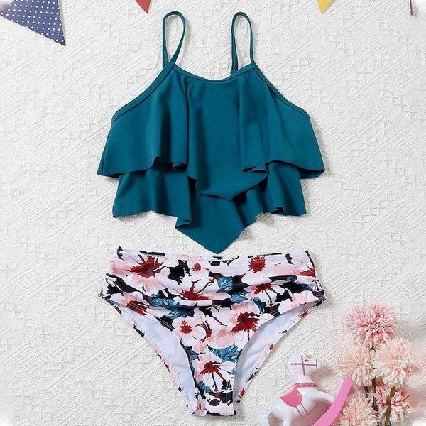 ruffled childrens swimsuit two piece two piece set medium and large girls, Blue
ruffled childrens swimsuit two piece two piece set medium and large girls, Blue
