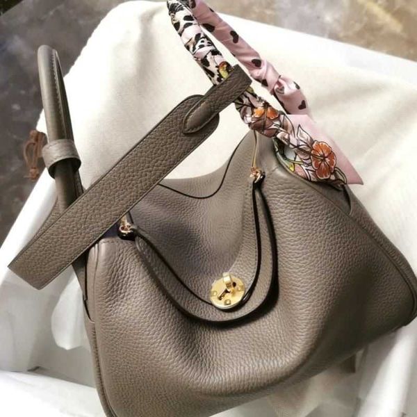 designer herme lindi bags online outlet pure handmade wax thread 2023tc pirindy bag doctor leather lady one shoulder hand medicine
designer herme lindi bags online outlet pure handmade wax thread 2023tc pirindy bag doctor leather lady one shoulder hand medicine