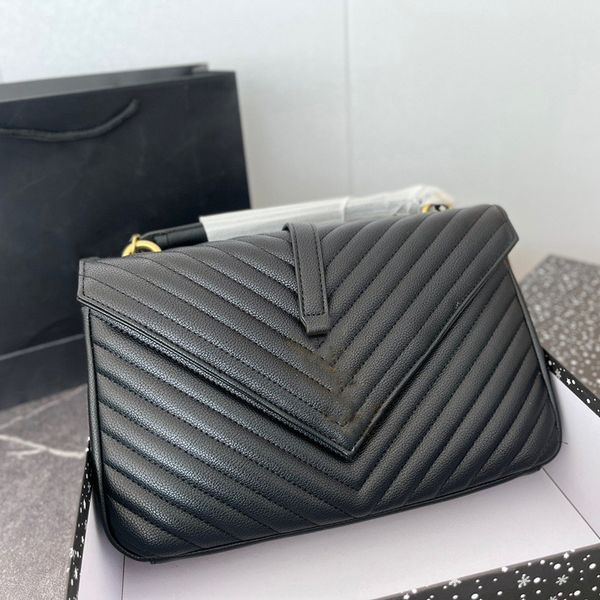 designers bags women shoulder bag handbag messenger totes fashion metallic handbags classic gift wholesale soft leather travel vacation holi
designers bags women shoulder bag handbag messenger totes fashion metallic handbags classic gift wholesale soft leather travel vacation holi