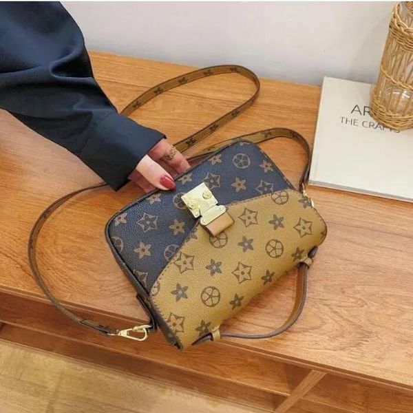 new women shoulder messenger bags women leather handbags luxurys brand metis crossbody bag purse woman handbag designers tote wallets m41465
new women shoulder messenger bags women leather handbags luxurys brand metis crossbody bag purse woman handbag designers tote wallets m41465