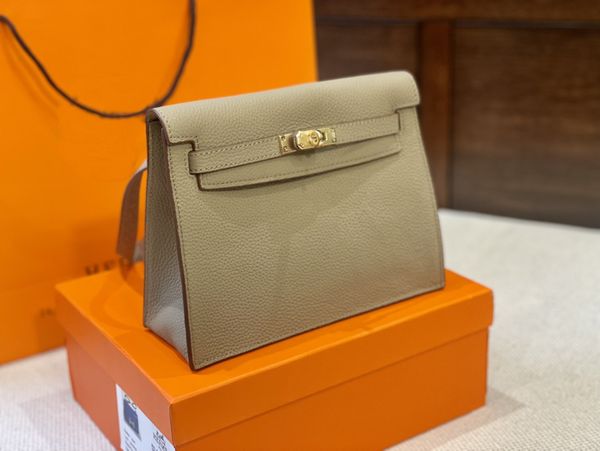 2023 h-brand 21*16 designers bags women shoulder bag marmont handbag messenger totes fashion handbags classic crossbody clutch pretty gift
2023 h-brand 21*16 designers bags women shoulder bag marmont handbag messenger totes fashion handbags classic crossbody clutch pretty gift