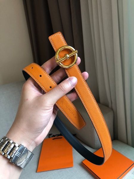 men belts designer mens and woman fashion togo leather classic reversible belt black brown h gold and silver buckle he128
men belts designer mens and woman fashion togo leather classic reversible belt black brown h gold and silver buckle he128
