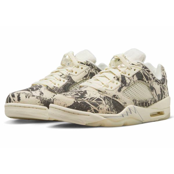 5 5s low wmns expression mens basketball shoes coconut milk black white women men trainers sports sneakers 40-47 da8016-100
5 5s low wmns expression mens basketball shoes coconut milk black white women men trainers sports sneakers 40-47 da8016-100