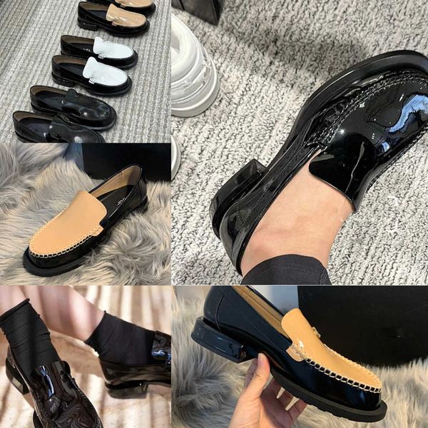 2023 loafers slip-on shoes shoe lounge flats factory footwear black patent leather round toes luxury designers metal lettering c platform ch
2023 loafers slip-on shoes shoe lounge flats factory footwear black patent leather round toes luxury designers metal lettering c platform ch