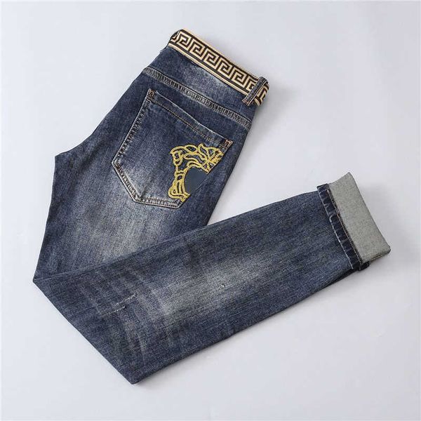 plus size men jeans medusa embroidered hole trousers designer pants mens fashion retro casual denim pants, Blue
plus size men jeans medusa embroidered hole trousers designer pants mens fashion retro casual denim pants, Blue