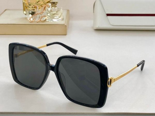 funky sunglasses designers for men women summer 1092s style anti-ultraviolet retro plate square full frame fashion glasses random box, White;black
funky sunglasses designers for men women summer 1092s style anti-ultraviolet retro plate square full frame fashion glasses random box, White;black