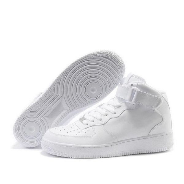 2021 fast delivery 2020 new 1 shoes for men women white black mens sports sneakers outdoor shoes size eur 36-45
2021 fast delivery 2020 new 1 shoes for men women white black mens sports sneakers outdoor shoes size eur 36-45