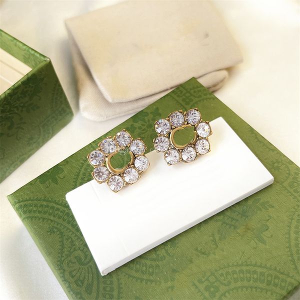 designer earring letter double g logo stud earing luxury women fashion hoop jewelry metal ggity crystal pearl earring iykil, Golden;silver
designer earring letter double g logo stud earing luxury women fashion hoop jewelry metal ggity crystal pearl earring iykil, Golden;silver