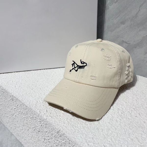 summer men's designer ball caps women's animal bone print casquette couple holiday travel cap, Blue;gray
summer men's designer ball caps women's animal bone print casquette couple holiday travel cap, Blue;gray