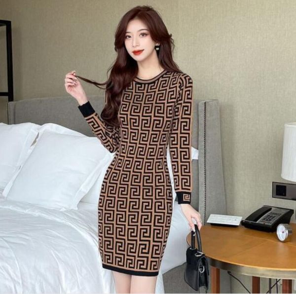 women's casual dresses jacquard geometric plaid print elastic knitted pencil dress office bottoming simple sheath bodycon dresses elega, Black;gray
women's casual dresses jacquard geometric plaid print elastic knitted pencil dress office bottoming simple sheath bodycon dresses elega, Black;gray