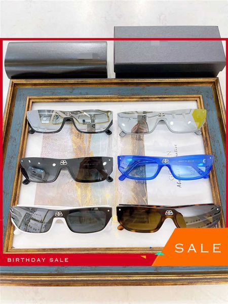 luxury brand sunglasses new b family ins internet celebrity personality street p disco men and women trend bb0081s, White;black
luxury brand sunglasses new b family ins internet celebrity personality street p disco men and women trend bb0081s, White;black