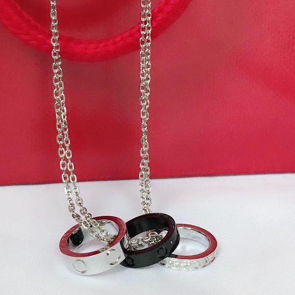 c's classic three-ring necklace can be worn in combination or alone to give full play to individuality. the combination of three indepe, Silver
c's classic three-ring necklace can be worn in combination or alone to give full play to individuality. the combination of three indepe, Silver